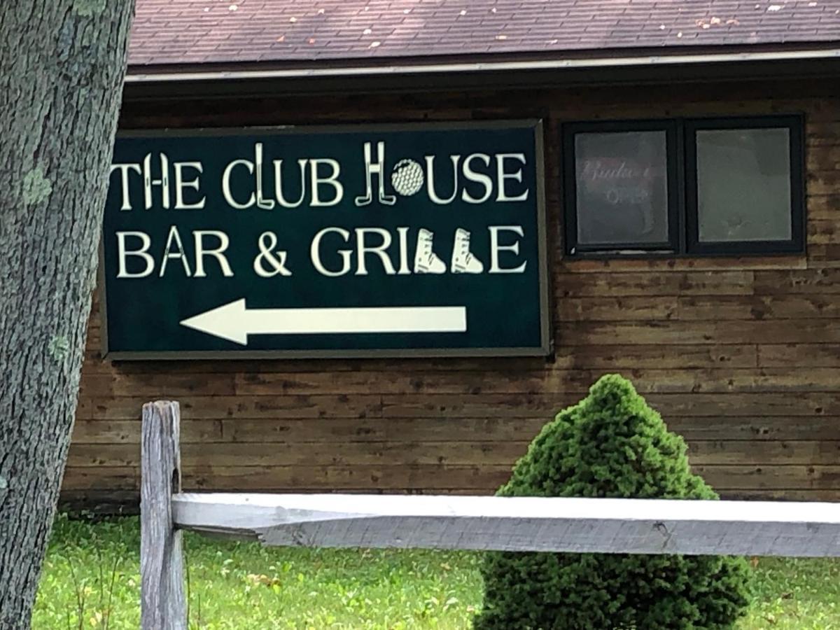 Blue Knob Bear Den